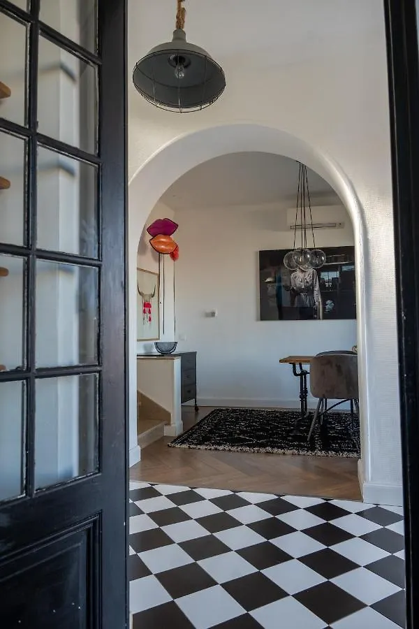 Beautiful Home W/ Ac - Close To Exhibition & Beach Cannes 0*,  France